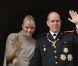 Monaco : Complicité du prince Albert et Charlene pour une belle photo de famille