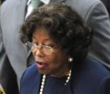 Katherine Jackson arrive au tribunal pour connaître la sentence du Docteur Murray dans le procès de la mort de Michael Jackson, le 29 novembre 2011, à Los Angeles