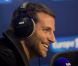 Bradley Cooper était au micro de Nikos sur Europe 1, dans la matinée du 30 novembre 2011.