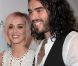 Katy Perry et son mari Russell Brand à la soirée Change Begins Within Benefit à Los Angeles le 3 décembre 2011 
