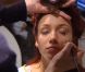 Delphine Wespiser dans un reportage qui lui est consacré dans le JT de 13 heures de TF1, le dimanche 4 décembre 2011.