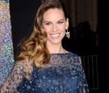Hilary Swank à l\'avant-première de Happy New Year, le 5 décembre 2011 à New York.