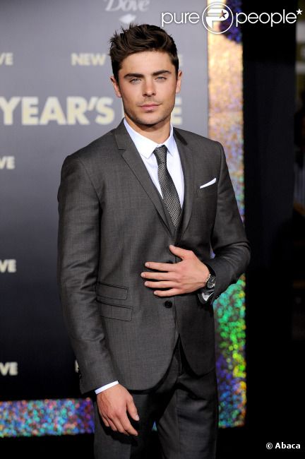 Zac Efron à l'avant-première de Happy New Year, le 5 décembre 2011 à New York.