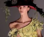 Karlie Kloss lors de la série photo pour le Vogue italien du mois de décembre 2011