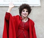 Gina Lollobrigida pour le lancement du webzine PinkRoma.it, à Rome, le 7 décembre 2011.