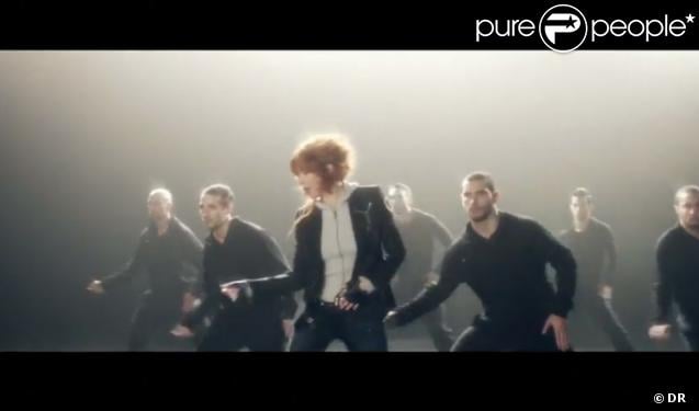 Mylène Farmer -  Du temps  - réalisé par Laurent Boutonnat, décembre 2011.