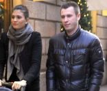 Antonio Cassano, sa femme Carolina Marcialis et leur petit garçon Christopher à Milan le 15 décembre 2011