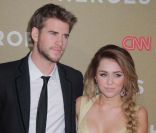 Miley Cyrus et Liam Hemsworth lors de la soirée CNN Heroes - An Allstar  Tribute à Los Angeles, le 11 décembre 2011