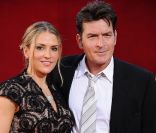 Charlie Sheen et Brooke Mueller en 2009.
