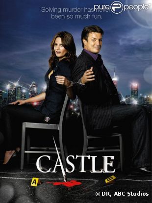 Les beaux Nathan Fillion et Stana Katic alias Castle et Beckett dans la série Castle