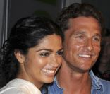 Matthew McConaughey et Camila Alves : beaux, souriants et complices en août 2008 à Los Angeles
