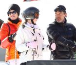 Antonio Banderas, Mélanie Griffith et leur fille Stella : une famille formidable en vacances pour skier à Aspen le 27 décembre 2011