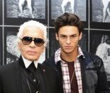 Karl Lagerfeld et Baptiste Giabiconi à Paris en septembre 2010