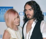 Katy Perry et Russell Brand à Los Angeles, le 3 décembre 2011. 