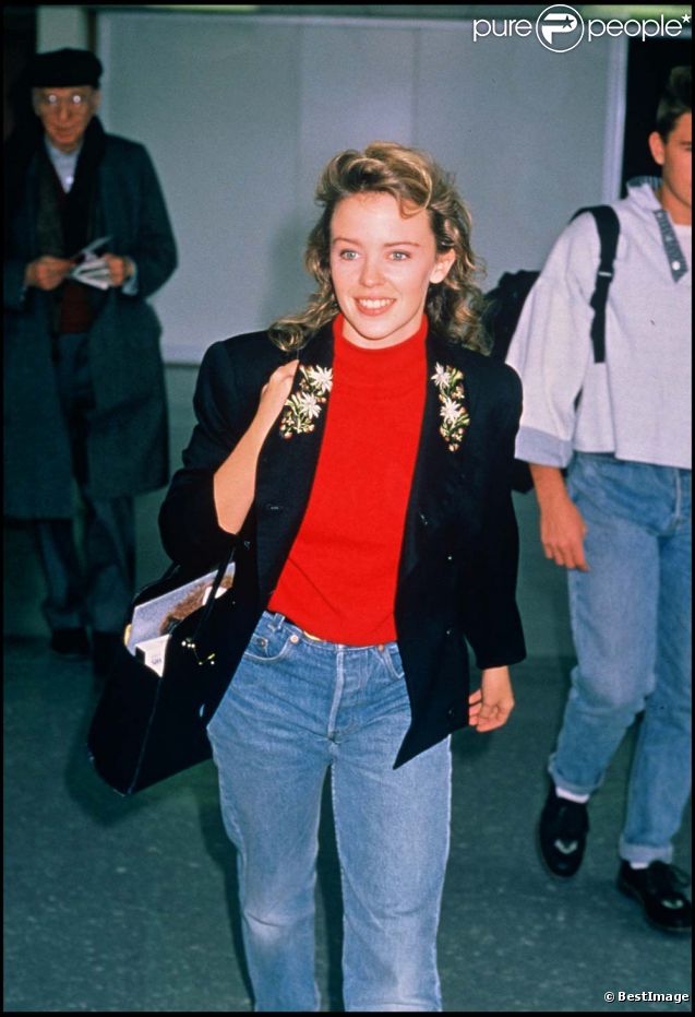 Kylie Minogue au Royaume-Uni en octobre 1987. 