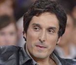 Vincent Elbaz lors de l'émission Vivement Dimanche spécial La Vérité si je  mens ! 3, diffusée le 15 janvier 2012 sur France 2 