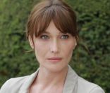 Carla Bruni-Sarkozy dans Minuit à Paris.
