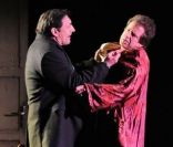 Serge Riaboukine (Carter) et Vincent Winterhalter (Vinnie) au Théâtre Marigny.