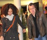 Sonia Rolland et Eric Viellard lors de la projection privée du téléfilm Toussaint Louverture, à Paris, le 18 janvier 2012