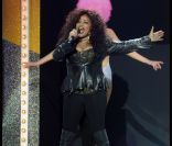 Chaka Khan a mis le feu sur la scène du défilé Etam le 23/01/12
