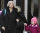 Maggie Gyllenhaal, enceinte : Balade complice avec sa petite Ramona