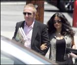 Salma Hayek et François-Henri Pinault dans les rues de LA