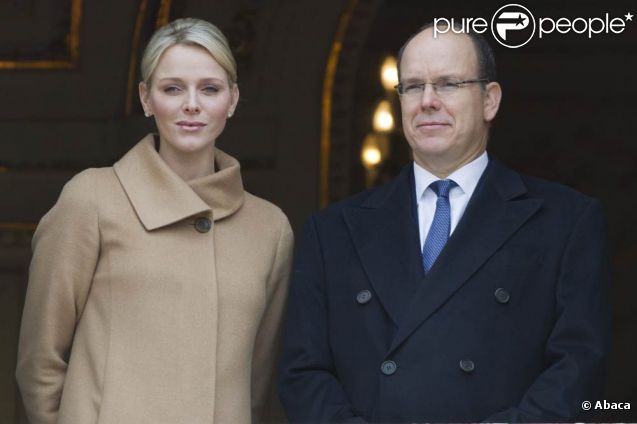 La princesse Charlene et le prince Albert de Monaco lors des célébrations de sainte Dévote, le 27 janvier 2012. Le 1er février, la princesse Charlene, en présence de son mari, inaugurait le premier lieu à son nom, à Monaco : le Foyer de l'Enfance Princesse Grace.