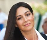 Monica Bellucci devrait embrasser l'héroïque 'Gainsbourg'
