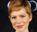 Michelle Williams : espiègle et innocente, l'actrice s'amuse dans un cimetière