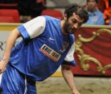 Ramzy le 11 février 2012 au chapiteau de Fontvieille de Monaco pour l'événement Le Show Beach Soccer le Tournoi des célébrités