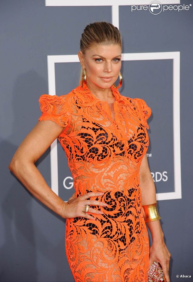 Fergie n'avait rien à cacher sur le tapis rouge de la 54e soirée des Grammy Awards, le 12 février 2012 au Staples Center de Los Angeles.