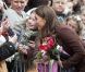Catherine, duchesse de Cambridge, était en déplacement à Liverpool le 14 février 2012 pour sa deuxième mission officielle : en cette Saint-Valentin sans le prince William, le public était là pour la combler d'amour, à l'occasion de ses visites du bar sans alcool The Brink et de l'hôpital pour enfants Alder Hey.