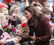 Catherine, duchesse de Cambridge, était en déplacement à Liverpool le 14 février 2012 pour sa deuxième mission officielle : en cette Saint-Valentin sans le prince William, le public était là pour la combler d'amour, à l'occasion de ses visites du bar sans alcool The Brink et de l'hôpital pour enfants Alder Hey.