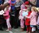Catherine, duchesse de Cambridge, était en déplacement à Liverpool le 14 février 2012 pour sa deuxième mission officielle : en cette Saint-Valentin sans le prince William, le public était là pour la combler d'amour, à l'occasion de ses visites du bar sans alcool The Brink et de l'hôpital pour enfants Alder Hey.