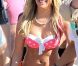 Ashley Tisdale pose pour la marque Op Surf, le vendredi 10 février à  Venice Beach. Un shooting auquel participaient également Sarah Hyland,  Austin Stowell, et Matt Lanter.