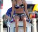 Ashley Tisdale pose pour la marque Op Surf, le vendredi 10 février à  Venice Beach. Un shooting auquel participaient également Sarah Hyland,  Austin Stowell, et Matt Lanter.