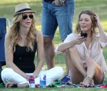 LeAnn Rimes et Blandi, l'ex-femme d'Eddie Cibrian, à Calabasas, le dimanche 4 mars 2012.