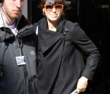 Jessica Biel rend visite à son homme Justin Timberlake sur le tournage de son film. Février 2012