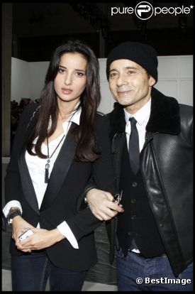 http://static1.purepeople.com/articles/0/97/66/0/@/814377-jean-luc-delarue-et-sa-compagne-anissa-0x414-2.jpg