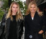 Dree Hemingway stylée, même sous la pluie, pour une balade avec sa mère