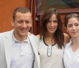Dany Boon, Zoé Félix, et Yaël lors de la finale Federer-Nadal