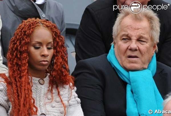 Kelly Frye - Wallpaper Image