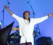 Yannick Noah sur la scène place de la Bastille pour la victoire de François Hollande, le 6 mai 2012.