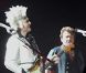 Matthieu Chedid et Johnny hallyday sur scène à Montpellier, le 3 décembre 2010