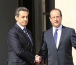 François Hollande : Son avion foudroyé...