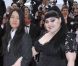 Beth Ditto et Kristin Ogata lors de la montée des marches pour le film De rouille et d'Os le 17 mai 2012 pour le 65ème Festival de Cannes
