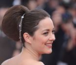 Marion Cotillard lors du 65ème Festival de Cannes pour la montée des marches en l\'honneur du film De rouille et d\'os le 17 mai 2012