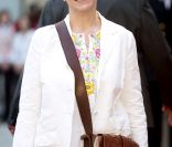 <p>Annie Lennox, véritable icône britannique, était naturellement présente pour honorer la souveraine anglaise.</p>
<p>La reine Elizabeth II avait rendez-vous avec des centaines de personnalités britanniques majeures du monde des arts, le 23 mai 2012