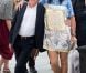  Roger Daltrey (The Who) et Sandie Shaw, de très bonne humeur à l'idée de rencontrer la reine. 
 La reine Elizabeth II avait rendez-vous avec des centaines de personnalités britanniques majeures du monde des arts, le 23 mai 2012 à la Royal Academy of Arts de Londres, dans le cadre de son jubilé de diamant. Remise de prix à des étudiants, compliments en pagaille et bonne humeur étaient au programme de Sa Majesté. 