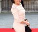  Dame Shirley Bassey. 
 La reine Elizabeth II avait rendez-vous avec des centaines de personnalités britanniques majeures du monde des arts, le 23 mai 2012 à la Royal Academy of Arts de Londres, dans le cadre de son jubilé de diamant. Remise de prix à des étudiants, compliments en pagaille et bonne humeur étaient au programme de Sa Majesté. 